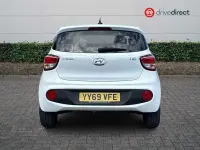 Used Hyundai i10 67 HP (49 kW) 2020 White Hatchback