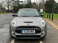 Begagnad Mini Cooper S Hatch 2018 Silver Halvkombi
