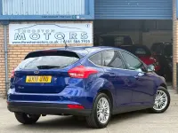 Used Ford Focus Zetec 120 HP (88 kW) 2018 Blue Hatchback
