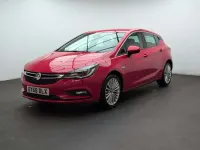 Used Vauxhall Astra Elite 200 HP (147 kW) 2018 Red Hatchback