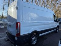 Używany Ford Transit 130 KM (95 kW) 2017 Biały Van