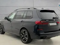 Usado BMW X7 M Sport 340 HP (250 kW) 2021 Preto SUV