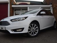 Used Ford Focus Titanium 125 HP (91 kW) 2016 White Hatchback