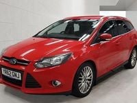 Used Ford Focus Zetec 115 HP (84 kW) 2012 Red Estate