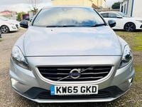 Used Volvo V40 R-Design 120 HP (88 kW) 2015 Silver Hatchback