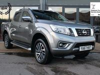Used Nissan Navara Tekna 190 HP (139 kW) 2017 Grey Pickup