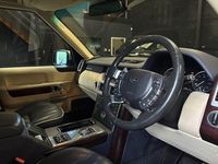 Used Land Rover Range Rover Vogue 313 HP (230 kW) 2011 Silver SUV