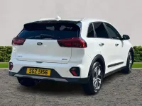 Gebraucht Kia Niro 141 PS (103 kW) 2020 Weiß SUV
