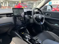 Begagnad Honda e Elegance 150 kW (204 HK) 2024 Halvkombi