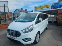 Used Ford Tourneo Custom Titanium 130 HP (95 kW) 2021 White Van