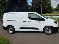 Used Vauxhall Combo 100 HP (73 kW) 2021 White MPV