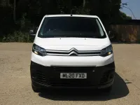 Used Citroën Dispatch 120 HP (88 kW) 2020 White MPV