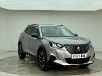 Usado Peugeot 2008 Allure+ 2023 Cinzento SUV