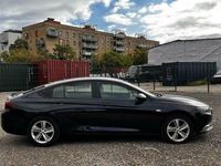 Used Vauxhall Insignia Design Edition 2019 Blue Hatchback