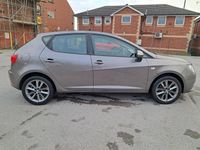 Usado Seat Ibiza I-Tech 2015 Cinzento Citadino