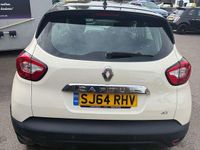 Used Renault Captur Dynamique 90 HP (66 kW) 2014 Cream and black SUV