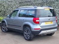 Used Skoda Yeti Drive 110 HP (80 kW) 2017 Grey SUV