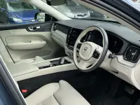 Used Volvo XC60 Plus 197 HP (144 kW) 2023 Blue SUV