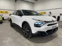 Used Citroën e-C4 Shine 100 kW (136 HP) 2021 White Hatchback