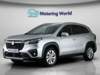 Używany Suzuki SX4 S-Cross 116 KM (85 kW) 2023 Srebrny SUV