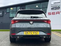 Begagnad Seat Leon FR 150 HK (110 kW) 2025 Grå Kombi