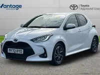 Used Toyota Yaris Design 113 HP (83 kW) 2023 White Hatchback