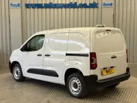 Used Peugeot Partner Premium 100 HP (73 kW) 2023 White MPV
