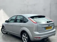 Used Ford Focus Zetec 2009 Silver Hatchback