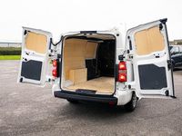 Used Peugeot Expert Premium 100 HP (73 kW) 2023 White Van