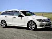 Used Mercedes C350 2010 White Estate