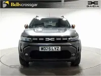 Second-hand Dacia Duster Extreme 143 CP (105 kW) 2025 Gri Hatchback