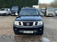 Used Nissan Navara Tekna 2014 Black Pickup