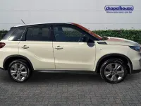 Second-hand Suzuki Vitara SZ-T 2022 Bej SUV