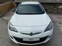 Used Vauxhall Astra GTC SRi 2014 White Coupe