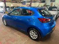 Used Mazda 2 90 HP (66 kW) 2016 Blue Hatchback