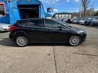 Used Ford Focus Zetec 115 HP (84 kW) 2013 Black Hatchback
