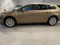 Used Vauxhall Astra Elite 165 HP (121 kW) 2014 Brown Estate