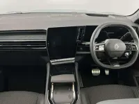 Used Renault Austral Iconic Esprit Alpine 200 HP (147 kW) 2025 Blue/black  SUV