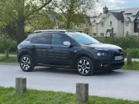 Used Citroën C4 Cactus Flair 2015 Black Hatchback