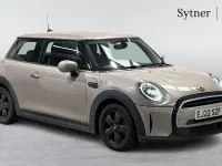 Usado Mini ONE Classic 101 CV (74 kW) 2022 Gris Utilitario