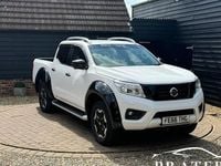 Gebraucht Nissan Navara Tekna 190 PS (139 kW) 2016 Weiß Pickup