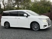 Usado Nissan Elgrand 2025 Blanco Monovolumen