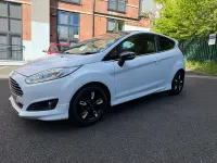 Used Ford Fiesta Zetec 2016 White Hatchback