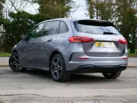 Usado Mercedes B250e Executive 2021 Cinzento Monovolume