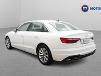Usado Audi A4 150 HP (110 kW) 2023 Branco Sedan