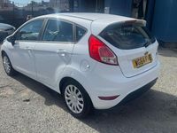 Used Ford Fiesta Style 82 HP (60 kW) 2014 White Hatchback