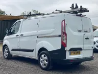Käytetty Ford Transit Custom 105 HP (77 kW) 2018 Valkoinen Van