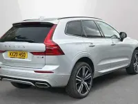Usado Volvo XC60 R-Design 250 HP (183 kW) 2020 SUV