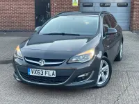 Used Vauxhall Astra SRi 2014 Grey Estate