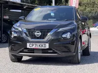 Usado Nissan Juke N-Connecta 114 HP (83 kW) 2021 Preto SUV